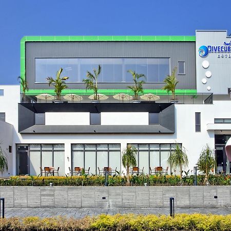 Divecube Hotel Taichung Exterior foto