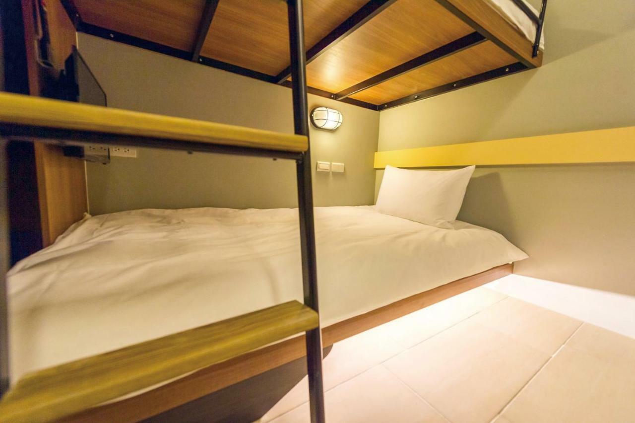 Divecube Hotel Taichung Exterior foto